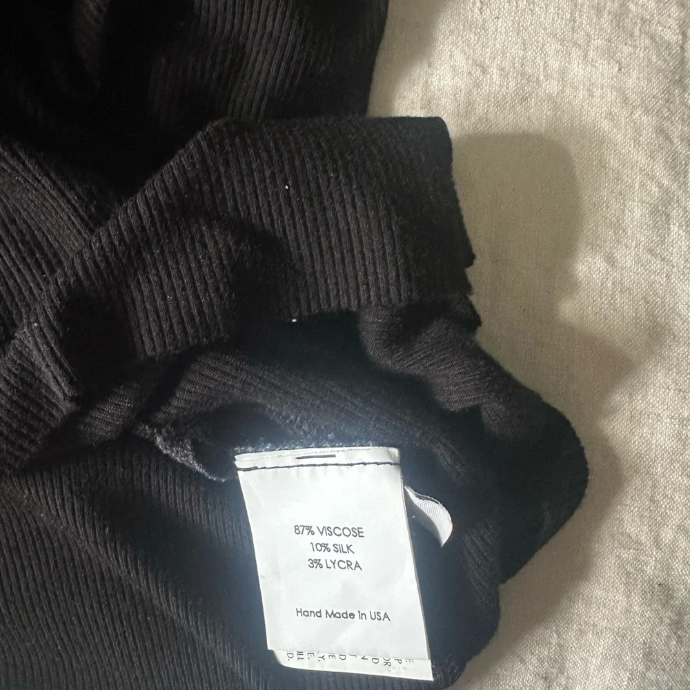 Enza Costa Black One-Shoulder silk rib Dress.
Size S - Picture 4 of 4